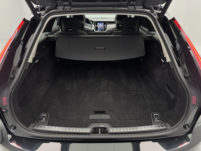Volvo V90 T6 AWD RECHARGE BRIGHT PLUS