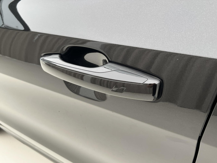 Lynk & Co 01 PHEV DCT AUT 1.maj.