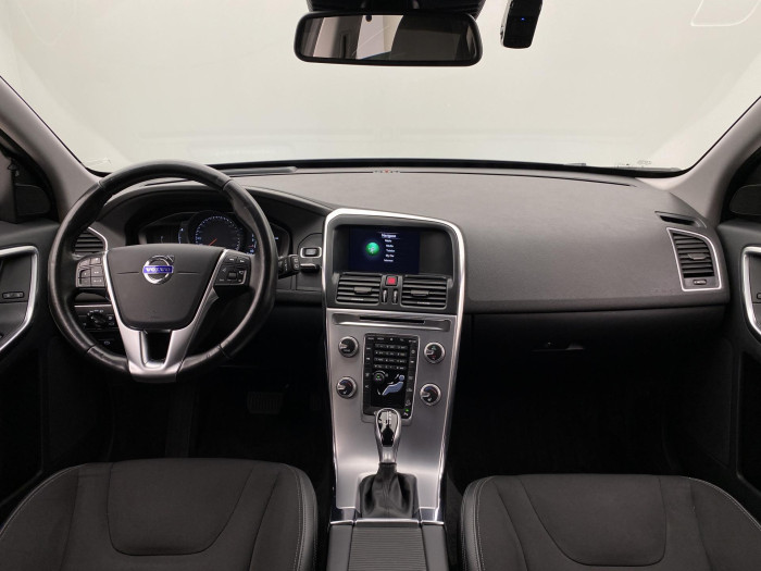 Volvo XC60 D4 AWD MOMENTUM AUT 2.4 d Momentum