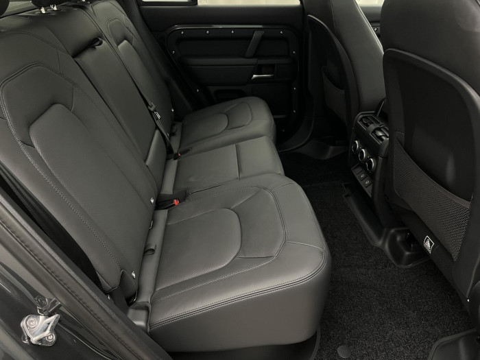 Land Rover Defender 110 P425 X-DYNAMIC HSE AWD Aut 5.0 Dynamic