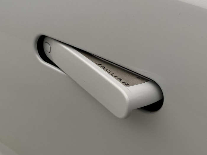 Jaguar F-Type R AWD AUT REZERVACE