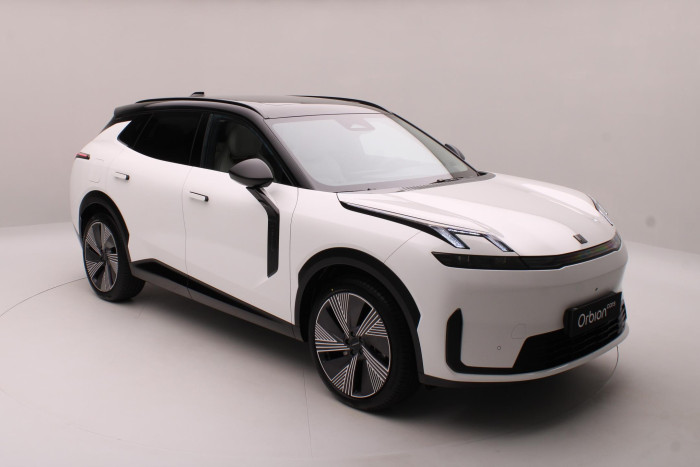 Lynk & Co 08 MORE PHEV