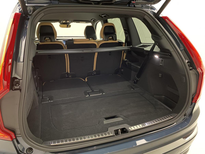 Volvo XC90 B5 AWD AUT BRIGHT PLUS 7míst 2.0 Plus