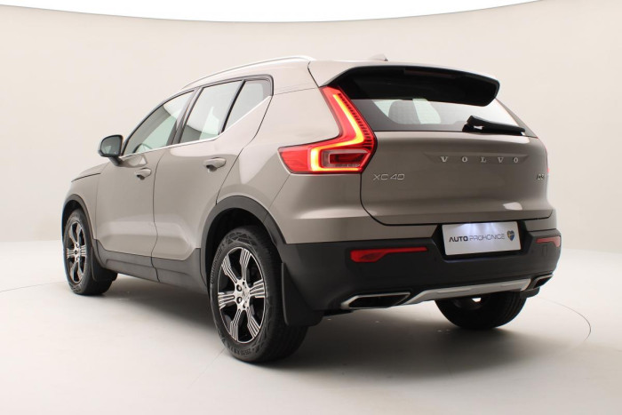 Volvo XC40 D3 INSCRIPTION REZERVACE 2.0 d