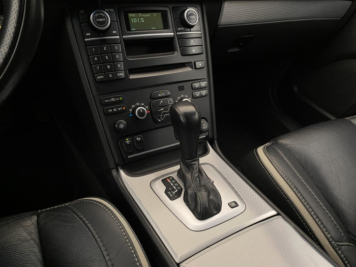 Volvo XC90 D5 AWD EXECUTIVE AUT CZ 2.4 d Executive