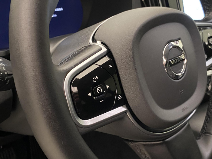 Volvo V60 T6 AWD PLUG-IN DARK PLUS CZ