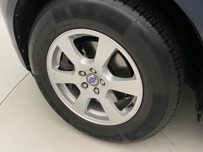 Volvo XC60 D5 AWD MOMENTUM REZERVACE 2.4 d Momentum