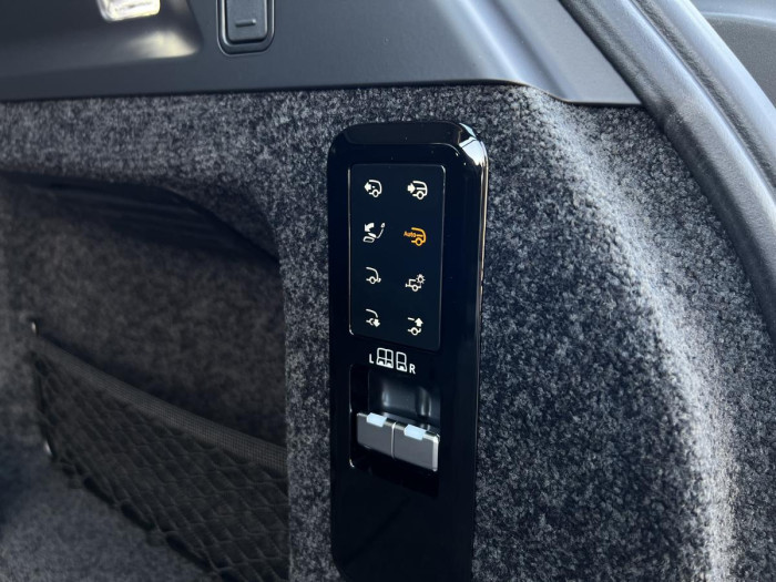 Land Rover Range Rover D350 AUTOBIOGRAPHY REZERVACE 3.0 d