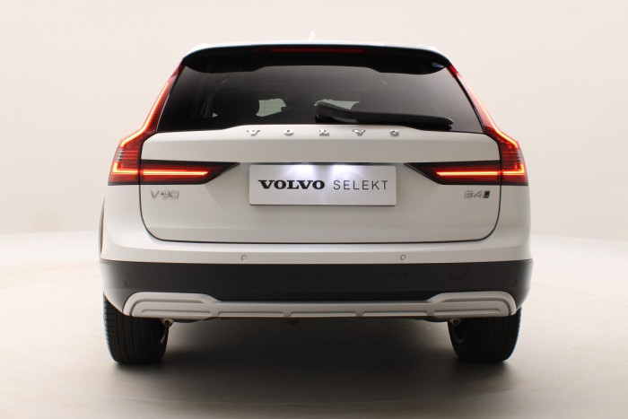 Volvo V90 CC B4 AWD PLUS AUT 1.maj. 2.0 CC CC Plus
