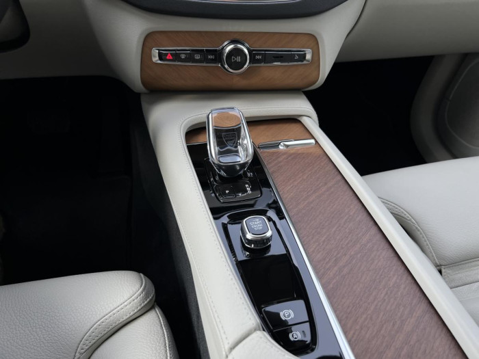 Volvo XC90 B6 AWD INSCRIPTION Aut 1.maj.