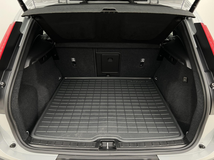 Volvo XC40 B3 CORE AUT CZ