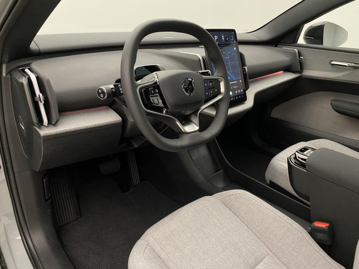 Volvo EX30 PURE ELECTRIC TWIN AWD ULTRA