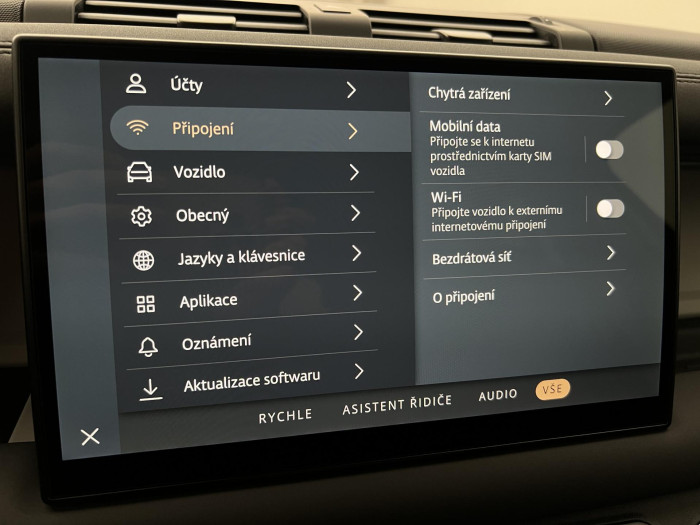 Land Rover Defender 110 D200 S AWD Aut REZERVACE 3.0 d