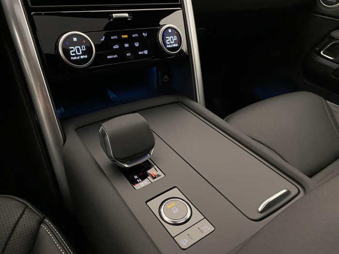 Land Rover Discovery D350 DYNAMIC HSE REZERVACE 3.0 d Dynamic