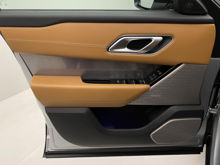 Land Rover Range Rover Velar D300 SE AWD AUT REZERVACE 3.0 d SE