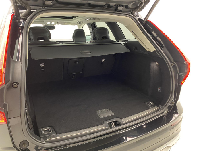 Volvo XC60 B5 AWD INSCRIPTION AUT