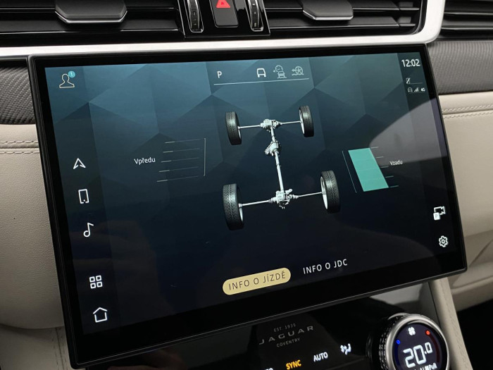 Jaguar F-Pace SVR 5.0 AWD AUT REZERVACE