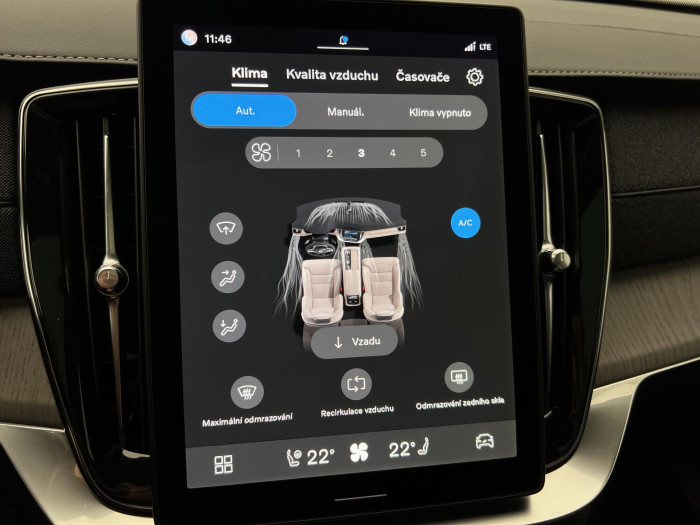 Volvo XC90 T8 AWD RECHARGE DARK ULTRA AUT