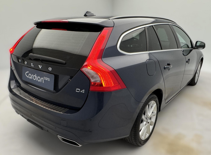 Volvo V60 D4 MOMENTUM 2.0 d Momentum