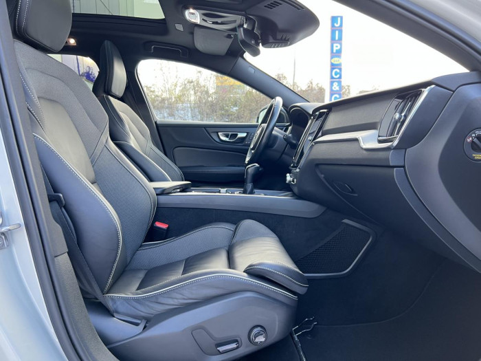 Volvo V60 D3 R-DESIGN 1.maj. 2.0 d