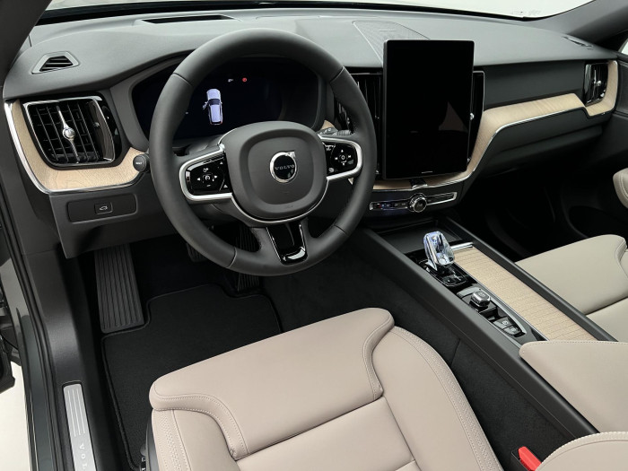 Volvo XC60 B5 AWD AUT BRIGHT PLUS