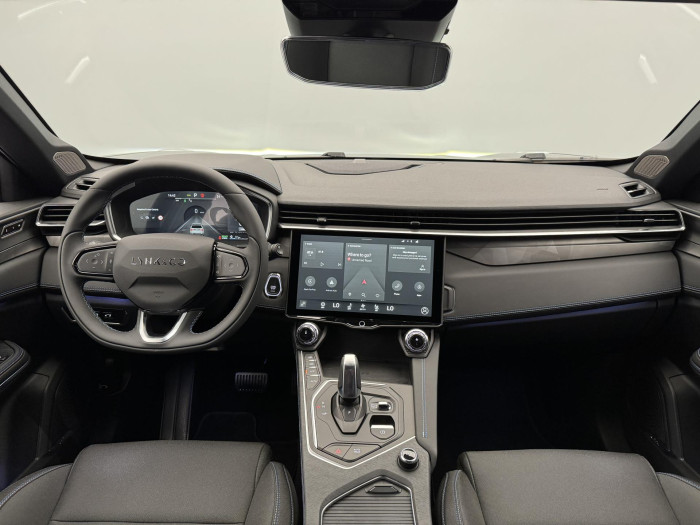 Lynk & Co 01 PHEV DCT AUT 1.maj