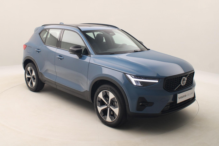 Volvo XC40 B4 ULTIMATE DARK AUT CZ