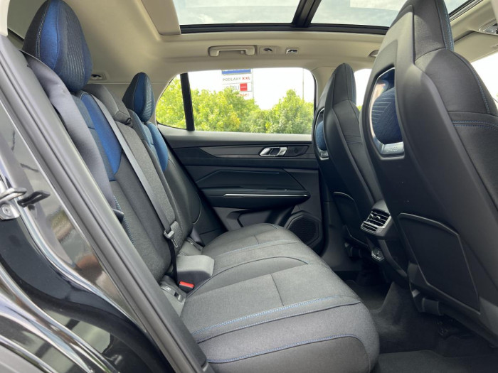 Lynk & Co 01 HEV Aut 1.maj.