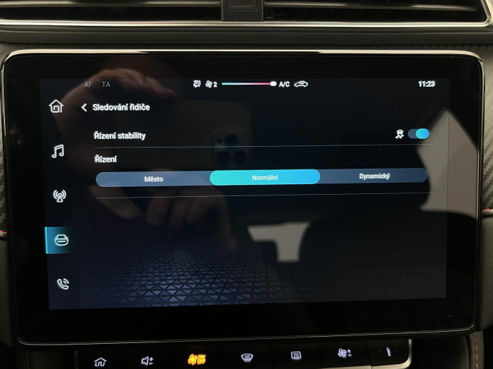 MG ZS 1.5 ESSENTIAL PLUS CZ 1.maj.