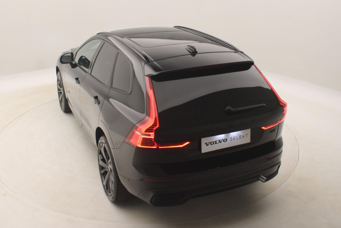 Volvo XC60 B5 AWD BLACK EDITION AUT 1.maj 2.0 Edition