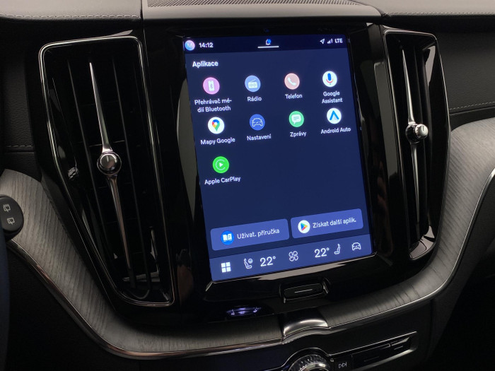 Volvo XC60 T8 AWD PLUG-IN DARK ULTRA CZ