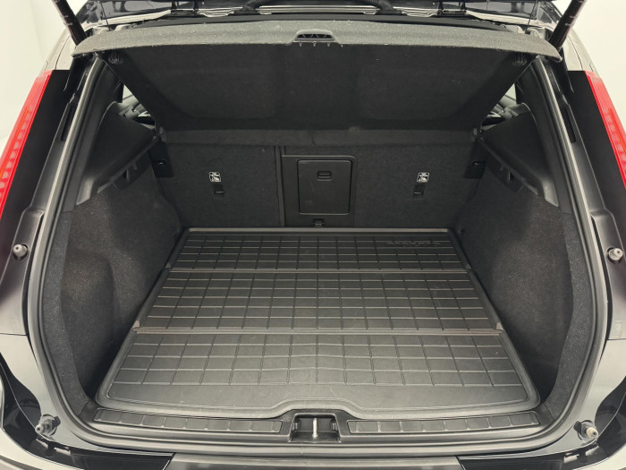 Volvo XC40 RECHARGE SINGLE PLUS 1.maj.