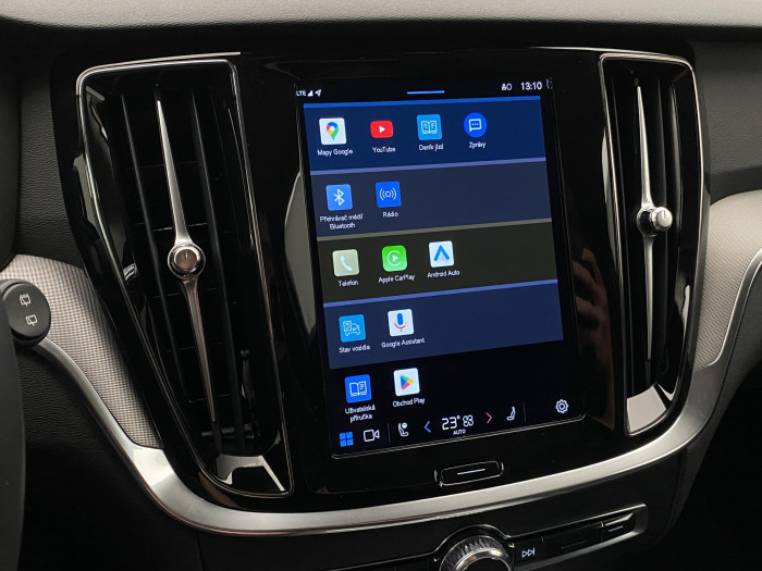 Volvo V60 CC B5 AWD PLUS BRIGHT AUT