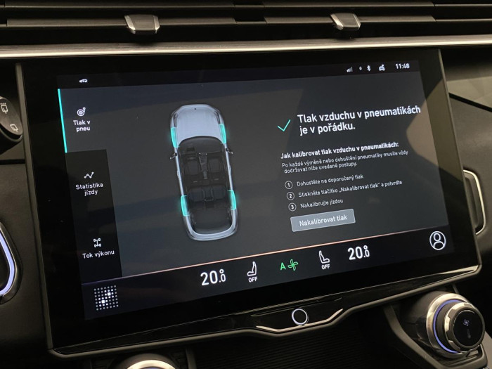 Lynk & Co 01 PHEV DCT AUT REZERVACE