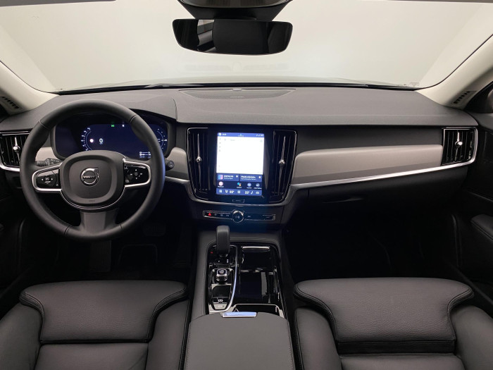 Volvo V90 T6 AWD PLUG-IN DARK PLUS AUT