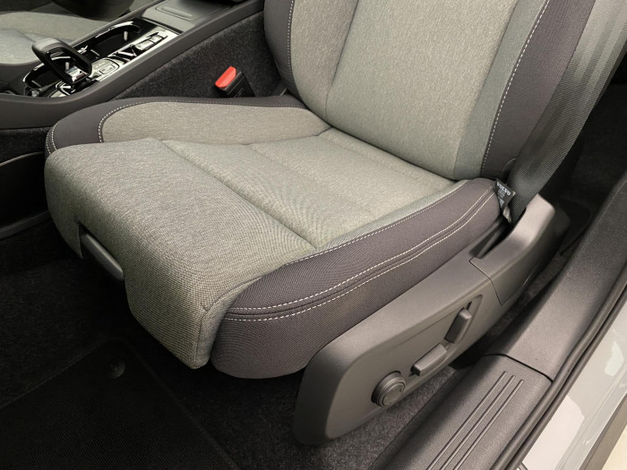 Volvo XC40 B3 AUT DARK PLUS