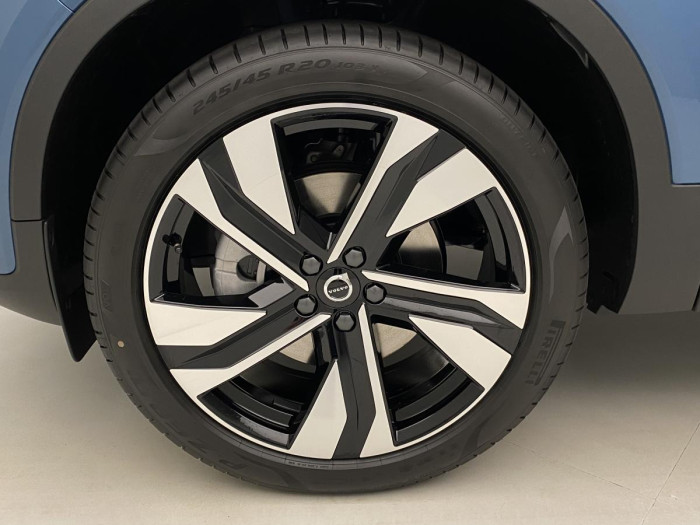 Volvo XC40 B4 AUT DARK ULTRA