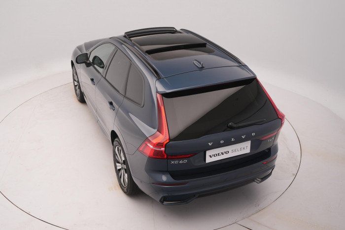 Volvo XC60 T6 AWD RECHARGE PLUS DARK