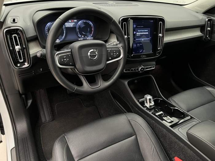 Volvo XC40 D3 AWD MOMENTUM AUT 2.0 d Momentum