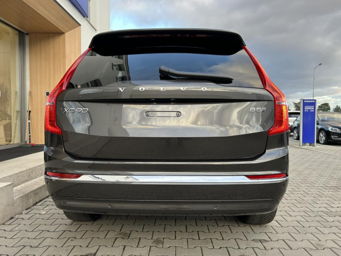 Volvo XC90 B5 AWD AUT BRIGHT PLUS 7-míst 2.0 Plus
