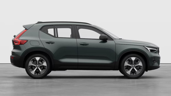 Volvo XC40 B3 AUT DARK PLUS