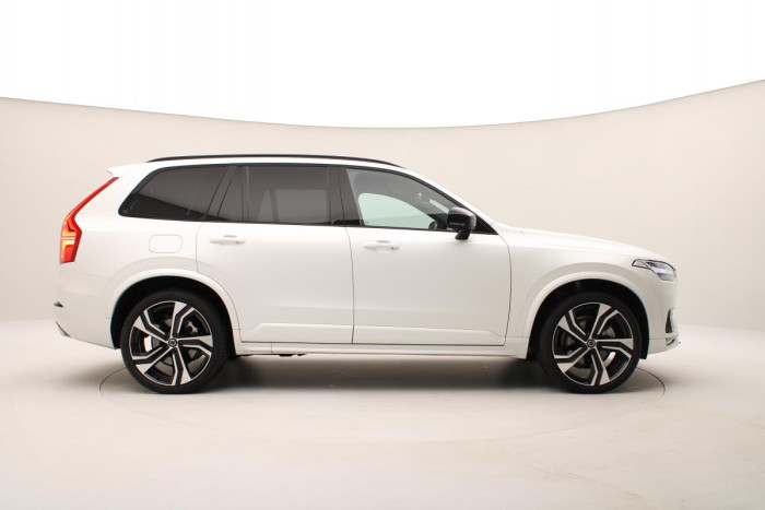 Volvo XC90 B5 AWD PLUS DARK AUT 1.maj