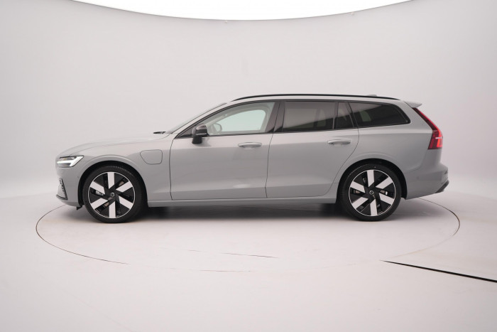 Volvo V60 T6 AWD Plug-in H. DARK ULTRA