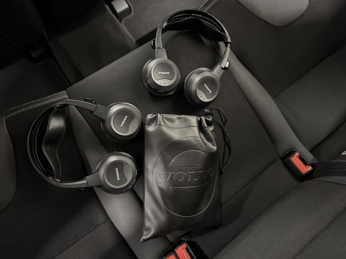 Volvo XC60 D3 AWD MOMENTUM CZ 1.maj 2.4 d Momentum