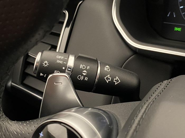 Land Rover Range Rover Sport 3.0 SDV6 REZERVACE