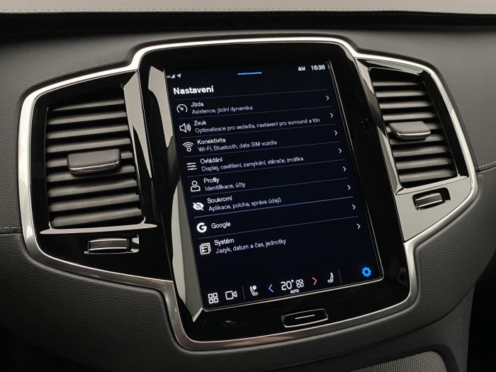 Volvo XC90 B5 AWD PLUS DARK AUT REZERVACE 2.0 Plus