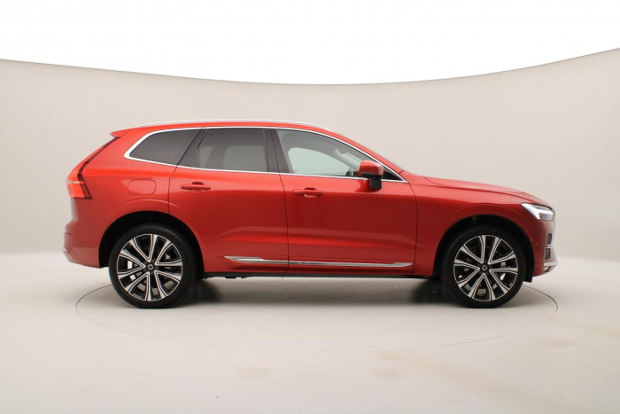 Volvo XC60 B5 AWD ULTIMATE AUT CZ 1.maj.