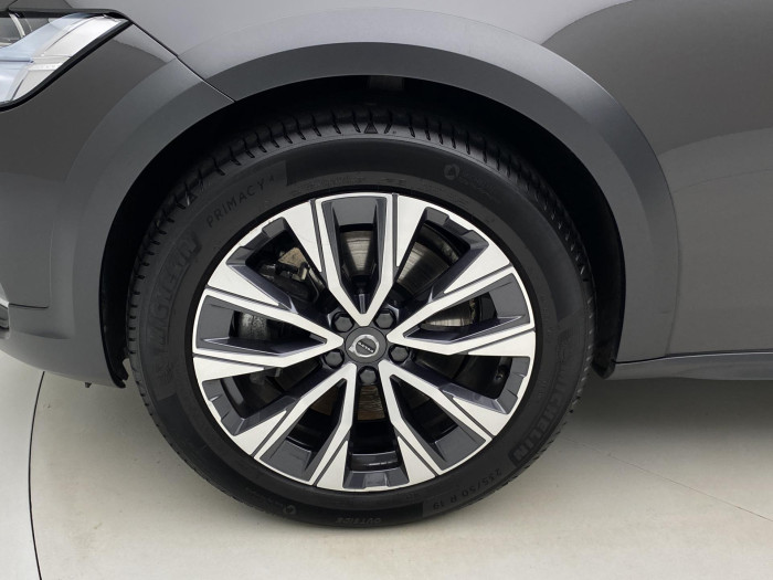 Volvo V90 CC B4 AWD BRIGHT PLUS AUT CZ