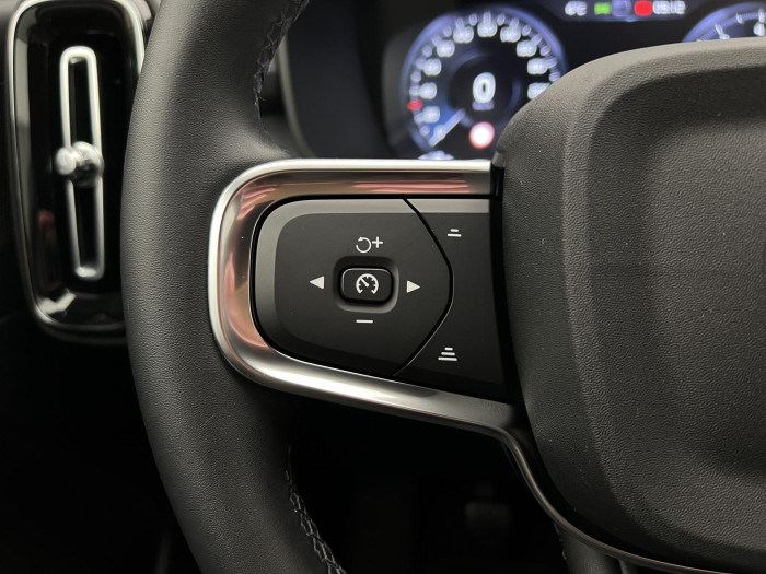 Volvo XC40 T3 MOMENTUM 1.maj. 1.5 Momentum