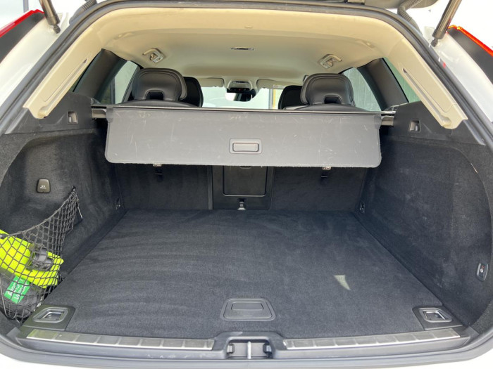 Volvo XC60 B4 MOMENTUM Aut 1.maj. 2.0 Momentum